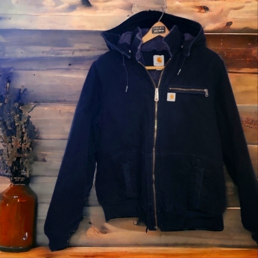 Carhartt Weathered Wildwood Yellowstone Beth Dutton Jacket in Black M - Picture 3 of 7